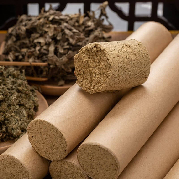 Traditional Chinese Moxibustion therapy kit for senior wellness